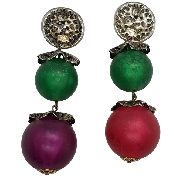 VINTAGE GREEN, RED & PURPLE,  ACRYLIC  HOLLOW BALL DROP STYLE EARRINGS - Picture 5 of 6